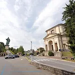 Lilia Holiday home Arona
