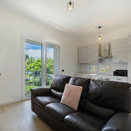 Lilia * アローナ