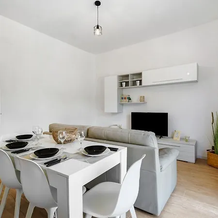 Holiday home Lilia *