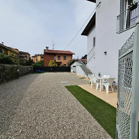 Holiday home Lilia Arona