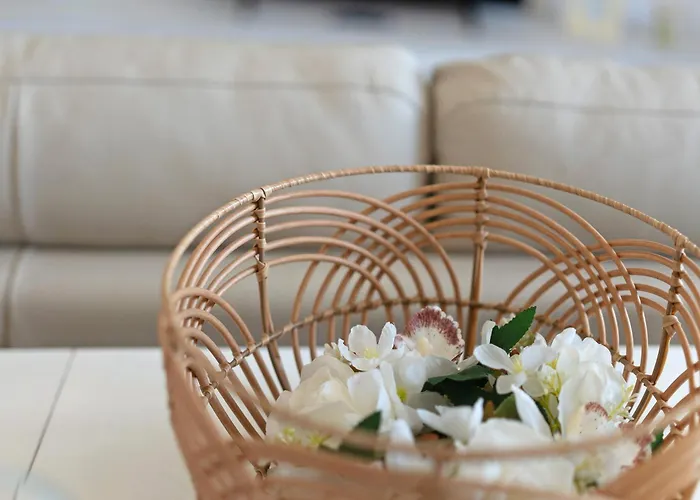 Lilia 펜션 아로나